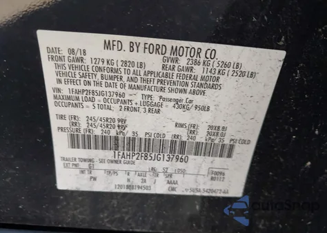 2018 Ford Taurus Limited z USA, uszkodzony, nr VIN 1FAHP2F85JG137960
